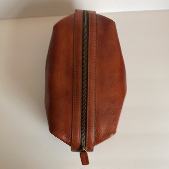 Bosca Est. 1911 Leather Toiletry Case - Picture 7 of 7